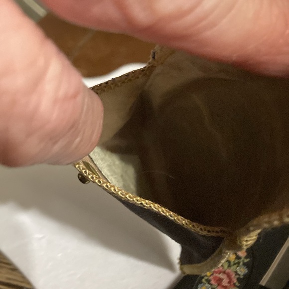 Vintage West Germany mirror and small makeup pouch embroidered. Antique - Picture 9 of 13